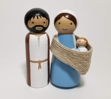 Wooden Dolls Peg Doll Nativity, Nativity Peg Doll, Mary Joseph And Baby Jesus, Wooden Nativity, Wood Peg Dolls, Peg People, Clothespin Dolls, Nativity Crafts, Pin Doll