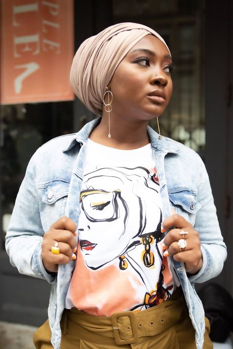 Fall Fashion for Women | Tales & Turbans #fashion #womensfashion #ootd Cotton Head Scarf, Braided Dreadlocks, African Turban, Ladies Head Scarf, Style Africain, Head Wrap Styles, Hair Wrap Scarf, Everyday Casual Outfits, African Head Wraps