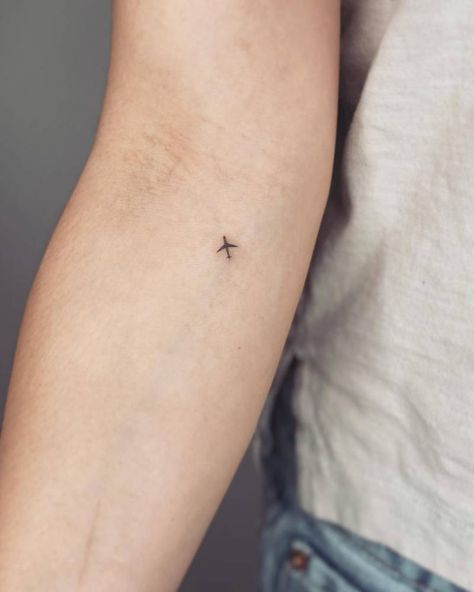 Fine Line Airplane Tattoo, Travel Tattoo Minimalist, Tiny Plane Tattoo, Airplane Window Tattoo, Tiny Travel Tattoo, Small Plane Tattoo, Small Airplane Tattoo, Tattoo Airplane, Paper Airplane Tattoo