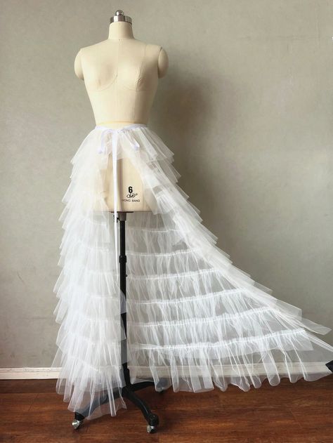 1pc Bridal Multi-Layered White Ribbon Waist Floor Length Detachable Train Party Tulle Skirt With Big HemI discovered amazing products on SHEIN.com, come check them out! Tulle Wedding Skirt, White Gothic, Detachable Train, Wedding Skirt, Train Party, Potato Head, High Low Skirt, Tulle Wedding, White Ribbon