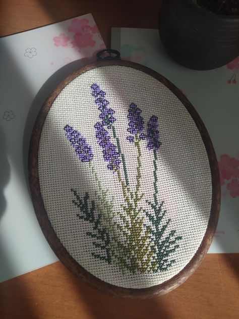 Cross Stitch Lavender, Lavender Cross Stitch, Stitch Embroidery, Cross Stitch Embroidery, Embroidery Stitches, Cross Stitch, Lavender, Wedding Ideas, Embroidery