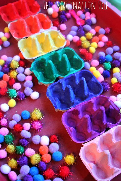 Egg carton colour sorting trays Funky Fingers, Imagination Tree, Preschool Colors, Sorting Activities, Color Sorting, Toddler Play, Toddler Fun, Egg Carton, Fine Motor Activities