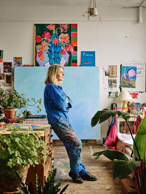 Rose Electra Harris’ studio is an ebullient ode to beauty Artist In Their Studio, Artist In The Studio, Art Studio Photos, Art Studio Portrait, Paris Art Studio, Artist Studio Photography, Artists In Studio, In Her Studio Magazine, Rose Electra Harris