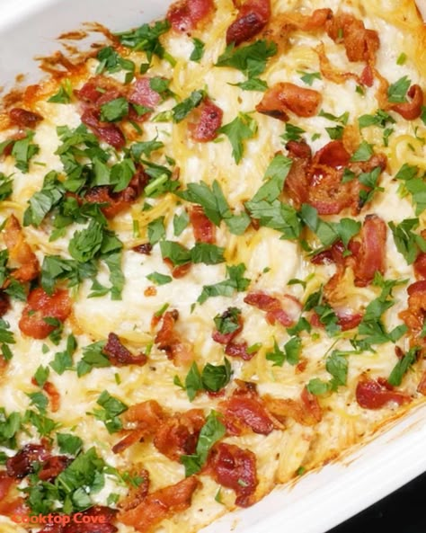 Chicken Ranch Casserole, Ranch Spaghetti, Casserole Kitchen, Ranch Casserole, Chicken Ranch, Cooked Chicken Recipes, Chicken Entrees, Baked Casserole, Pasta Dinner Recipes