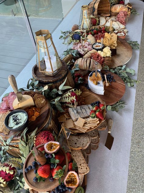 The Shire Birthday, Medieval Aesthetic Party, Hobbit Tablescape, 2nd Breakfast Hobbit Birthday, Hobbit Food Ideas, Shire Themed Party, Bilbo Birthday Party, Hobbit Party Decor, Hobbit Day Party