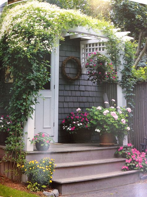 Arbor In Front Of House, Trellis Over Front Porch, Trellis Over Front Door, Trellis Entryway Front Doors, Door Pergola Entrance, Trellis Front Door, Trellis By Front Door, Pergola Front Door, Arbor Over Front Door