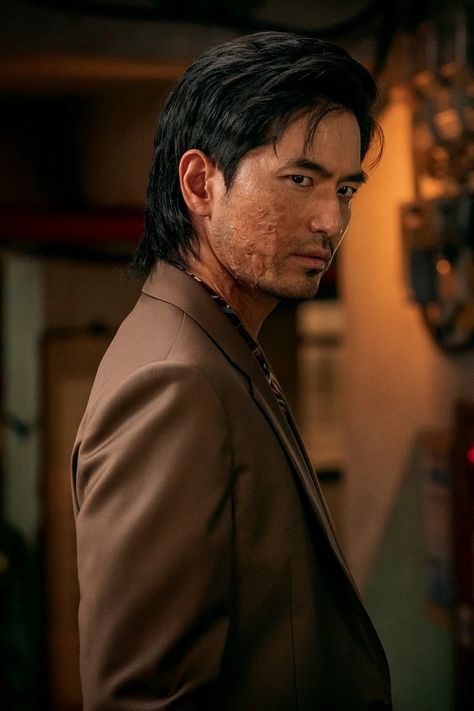 Lee Jin Wook, Go Min-si, Lee Jin, Korean Shows, Drama Film, Daryl Dixon, Kdrama Actors, Drama Series, Asian Actors