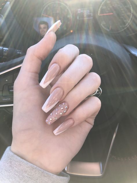 Acrylic Nails Kylie Nails, Kylie Jenner Nails, Gel Pedicure, French Pedicure, Coffin Nails Long, Acrylic Nails Coffin, Coffin Nails Designs, Fire Nails, Pretty Acrylic Nails