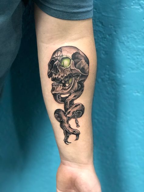 Harry Potter Voldemort Slytherin Dark Mark Dark Mark Tattoo, Dark Mark Tattoos, Harry Potter Voldemort, Mark Tattoo, Dark Mark, Piercing Tattoo, Skull Tattoo, Tattoo Ideas, Piercings