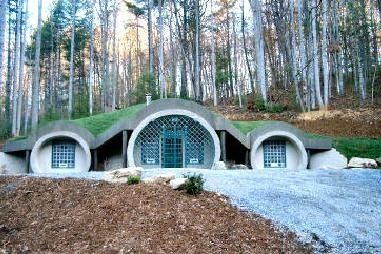 sandbag houses | ... -bermed, underground dome house. I have a thing for Hobbit houses Earth Dome, Hobbit Home, Monolithic Dome Homes, Earth Sheltered Homes, Earth Sheltered, Dome Home, Underground Homes, Cob House, Dome House