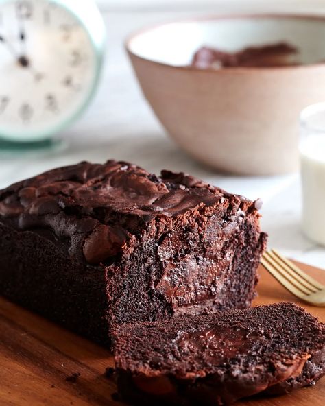 Double Chocolate Fudge-Stuffed Loaf Cake | Kitchn