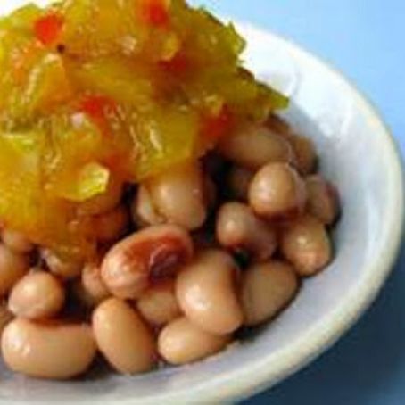 Southern Sweet Chow-Chow Relish Southern Chow Chow Recipe, Southern Chow Chow, Chow Chow Relish, Chow Chow Recipe, Chow Recipe, Relish Recipe, Canning Pickles, Canning Food, Canning Vegetables