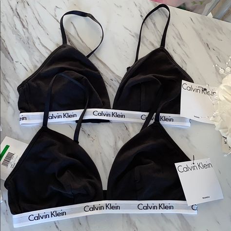 Calvin Klein Bras Calvin Klein Bra And Under Set, Calvin Klein Aesthetic, Calvin Klein Bras, Calvin Klein Lingerie, Calvin Klein Set, Calvin Klein Outfits, Calvin Klein Bra, Cute Bras, Calvin Klein Woman