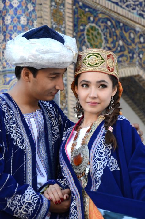 Traditional dress - Bukhara, Uzbekistan Bukhara Uzbekistan, Traditional Attire, Folk Costume, World Cultures, Traditional Dress, Central Asia, Life Magazine, Cheongsam, People Around The World