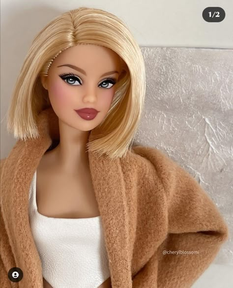 Celebrity Barbie Dolls, Realistic Barbie, Barbie Doll Set, Barbie Wardrobe, Barbie Images, Barbie Fashionista Dolls, Barbie Dress Fashion, Barbie Fashionista, Dress Up Dolls