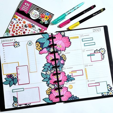 Classic Happy Planner Dashboard Layout Ideas, Happy Planner Weekly Layout Ideas, Dashboard Planner Layout, Dashboard Layout Happy Planner Ideas, Happy Planner Dashboard Layout Ideas, Chalk Calendar, Lv Planner, Happy Planner Ideas, Planner Spread Inspiration