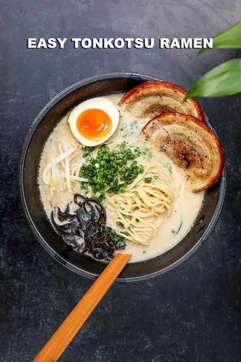 Ichiran Ramen Recipe, Best Ramen Recipe, Tonkatsu Ramen, Ramen Toppings, Ramen Recipes Easy, Pork Ramen, Ramen Broth, Seonkyoung Longest, Tonkotsu Ramen