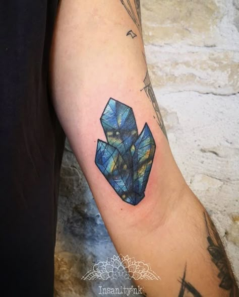 Geode Tattoo, Cobra Tattoo, Crystal Tattoo, Sodalite Crystal, Sweet Tattoos, Turquoise Crystal, Nature Tattoos, Tattoo Ink, Creative Tattoos