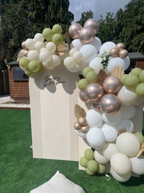 Our 6ft part ripple arch and 5ft plain cutour arch Ripple Arch Backdrop, Arch Balloon Backdrop, Bridal Shower Balloon, Arch Balloon, Bridal Shower Balloons, Arch Backdrop, Balloon Backdrop, Balloon Decor, Kid Room