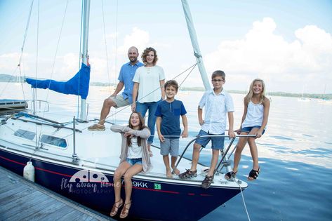 Ahoy, We're Sailing! Sailboat Family Pictures, Nautical Theme Outfit, Boat Photoshoot, Family Boats, Surfing Photos, Lake Pictures, Family Christmas Pictures, Lake Photos, Family Cruise