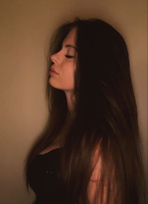 @stacey13rose Long Hair Side Profile, Side View Of Face, Spanish Sides, Portrait References, Long Black Hair, Side Profile, Long Hair Girl, Long Straight Hair, Reference Poses