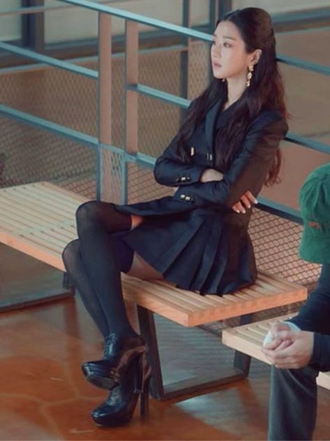 Seo Yeji Its Okay Not To Be Okay, Ku Mun Yeong Outfits, Its Okay To Not Be Okay Outfits, Rich Kdrama Outfits, Kdrama Rich Girl Outfit, Seo Yeji Outfit, Ko Mun-yeong Outfit, Koo Moon Young Outfits, Ko Moon Young Outfits