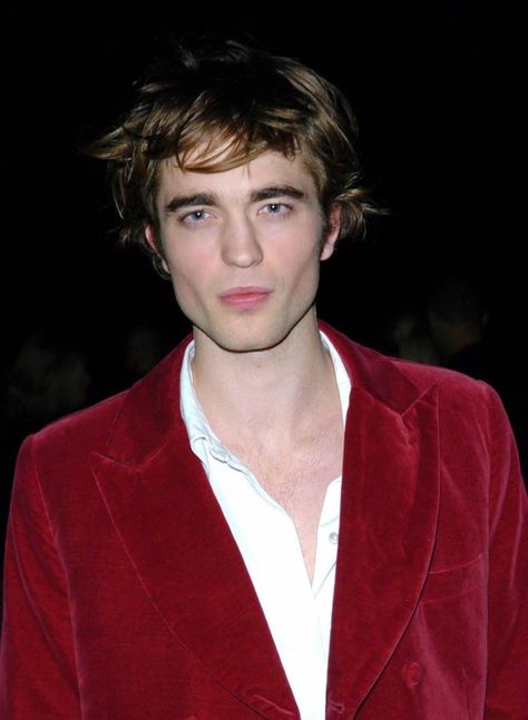 Glow Up Tips For Boys, Glowup Transformation, Tips For Boys, Robert Pattinson Twilight, Robert P, Robert Douglas, Twilight Edward, Rob Pattinson, Cedric Diggory