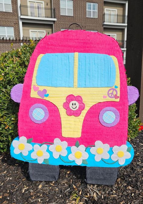 Hippie Van Piñata. Measures 24 inches tall 17 inches wide. Every single detail completely made by hand with high quality bright materials. It has a very strong loop on top to hang from and an opening on the back for treats. If you will like different colors just let me know and I will be very happy to help! Groovy 70s Party, Pinatas Ideas, Groovy One Birthday, Pinata Birthday, Hippie Birthday Party, Pinata Stick, Groovy One, Groovy Birthday, Hippie Birthday