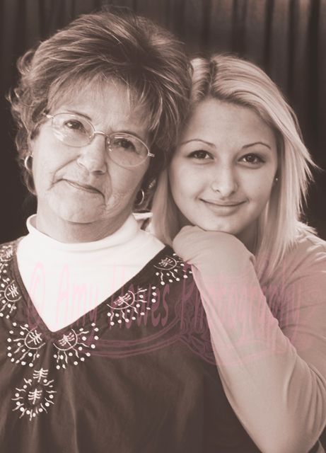 Grandma and Granddaughter Grandma Photoshoot Ideas, Grandma Daughter Granddaughter Pictures, Granddaughter And Grandma Pictures, Grandma Granddaughter Photoshoot, Photoshoot With Grandma, Extended Family Quotes, Grandma And Granddaughter Photography, Grandma Photoshoot With Grandkids, Pictures With Grandma