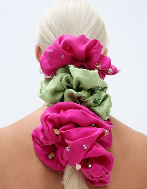 Our Amara Rhinestone Embellished Silk Scrunchie in Pistachio is made of 100% silk and hand-embellished in Aethera's Melbourne atelier. It will look just as good on your wrist as it will in your hair, pair it with a silk slip for a night out or for a special occasion. Scrunchie size measures 8.5cm in width and bead embellishment size measures at 1cm. Details and Care: Hand wash separately with maximum water temperature of 30 degrees, do not tumble dry, do not bleach, do not twist and may dry clea Designer Scrunchie, Scrunchie Designs, Cool Scrunchies, Scrunchies Ideas, Organza Scrunchies Aesthetic, Organza Scrunchie, Embellished Scrunchie, Scrunchie With Charm, Bead Embellishment