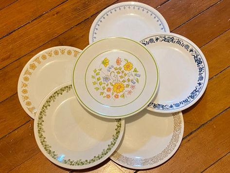 Breaking News - August 2022: CORELLE [Instant Brands] confirms (but downplays) the presence of Leaded glaze used for the food surface decorations of their vintage dishware. Surface Decorations, Corelle Dishes, Vintage Dishware, Surface Decoration, Vintage Dishes, Consumer Products, The History, To Read, Glaze