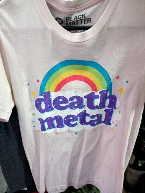 This Account Is Dedicated To Shirts “Left For Dead In The World’s Thrift Stores”, And Here Are 40 Of The Funniest Ones Goofy Shirt, Tee Shirt Outfit, Silly Clothes, Silly Shirt, Funky Shirts, Shirt Outfits, Crazy Outfits, Weird Shirts, Shirt Store