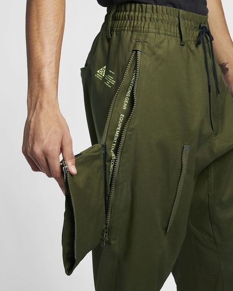 Perrin Aybara, Trouser Ideas, Multifunctional Clothes, Urban Warrior, Sportswear Details, Pants Ideas, Mens Cargo Trousers, Tactical Clothing, Contemporary Clothing