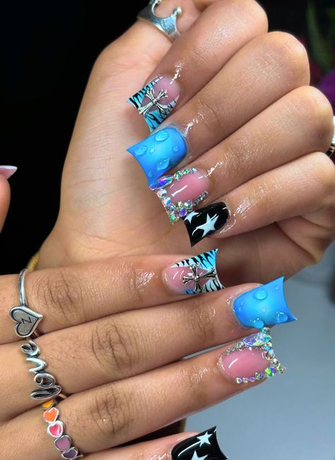 Acrylic Nail Designs Duck Nails, Nail Ideas Freestyle, 13 Nail Design, Nails For March And April, Colourful Acrylic Nail Designs, Bktherula Nails, Aquarius Nails Designs Short, Duck Nails With Initial, Nails Short Acrylic Blue