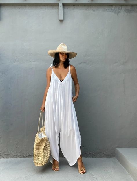 Bohemian Jumpsuit, Loose Fit Jumpsuit, Jumpsuit Plus Size, Flamingo Dress, Summer Jumpsuit, Womens Jumpsuits, Jumpsuit Summer, Arab Fashion, Plus Size Jumpsuit