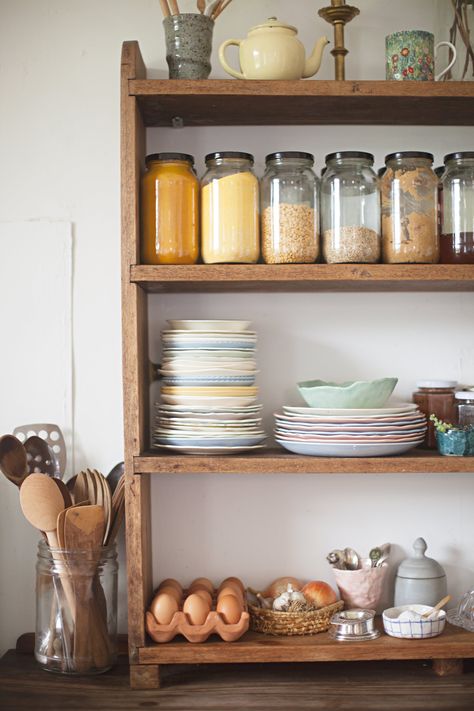 Brick Shelves, Indian Living Room, Indian Living Rooms, Welcoming Home, Kitchen Organisation, Wallpaper Home Decor, House Apartment, Rental House, Cottage Kitchens