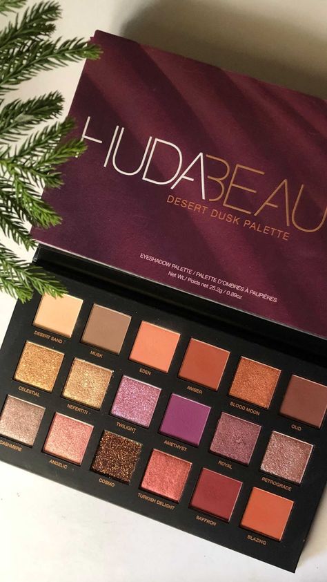 allaboutthatgloww on Instagram: HUDA beauty Desert dusk Eyeshadow palette @sephora_india @hudabeautyshop @hudabeauty @sephora_india @mynykaa #desertduskpalette… Desert Dusk Palette Looks, Huda Eyeshadow Palette, Huda Eyeshadow, Huda Beauty Eyeshadow Palette, Huda Beauty Eyeshadow, Huda Beauty Palette, Huda Beauty Desert Dusk, Huda Beauty Makeup, Makeup Eyeshadow Palette