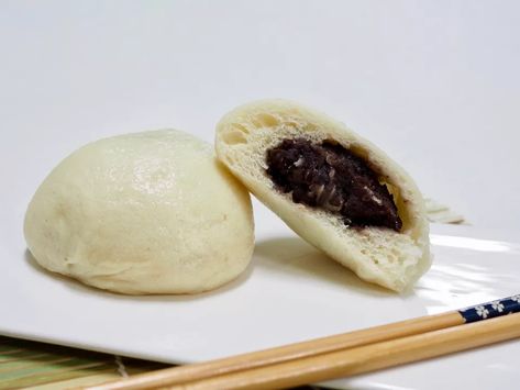 Manju (Japanese Steamed Cake With Red Beans) Recipe Japanese Manju, Manju Recipe, Red Beans Recipe, Japanese Cake, Sweet Red Bean, Oyster Recipes, Bean Cakes, Steamed Cake, Homemade Sushi