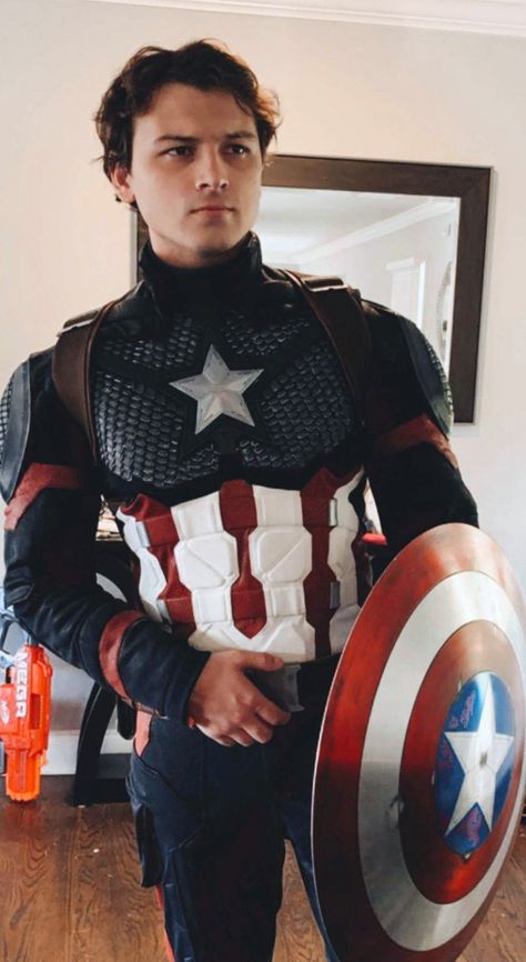 Captain America Cosplay, Captain America Costume, Greys Anatomy, Captain America, Marvel, Comics, Grey, Film, Halloween