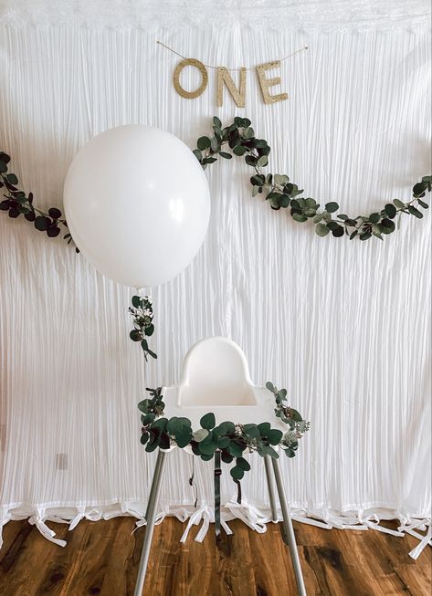 Aesthetic One Year Old Birthday, Olive First Birthday, Eucalyptus First Birthday, Greenery Birthday Party Decor, 1st Birthday Aesthetic, Birthday Decorations One Year Old, First Birthday Aesthetic, Minimalist Birthday Decor Simple, Highchair Decor 1st Birthday