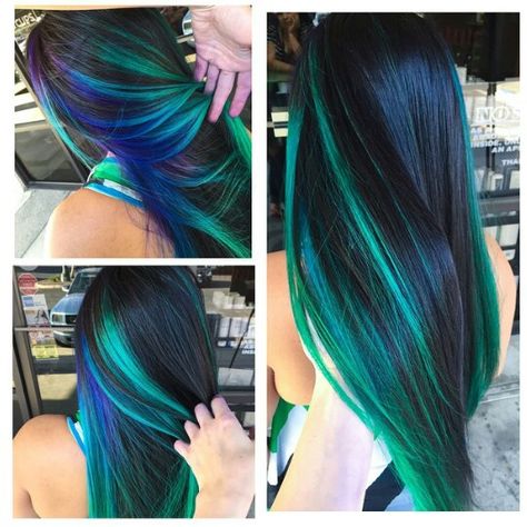 Blue green streak dyed hair color idea inspiration @makeupbyfrances Streak Dyed Hair, Hair Color Idea, Mermaid Hair Color, Hair Color Crazy, Dye My Hair, Hair Dye Colors, Mermaid Hair, Cool Hair Color, Grunge Hair