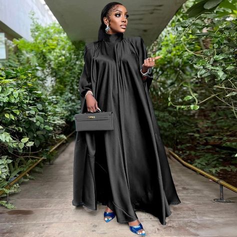 2024 Fashion Trends: What’s In Style This Year Bubu Gown Styles For Vintage Material, Oversized Dresses, African Gowns, Baggy Dresses, Mandarin Collar Dress, Batwing Dress, Look Casual Chic, Designer Party Dresses, Drape Maxi Dress