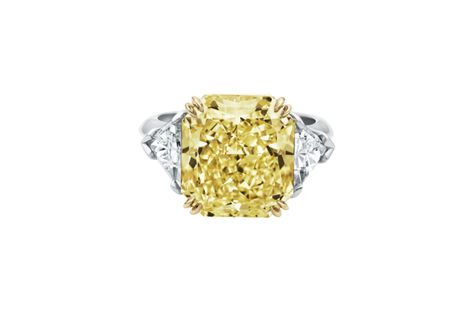 Classic Winston™, Radiant Yellow Diamond Ring | Harry Winston Harry Winston Engagement Ring, Harry Winston Engagement, Harry Winston Jewelry, Cushion Cut Diamond Engagement Ring, Yellow Diamond Ring, Engagement Ring Yellow, Gemstone Diamond Ring, Colored Diamond Rings, Yellow Diamond Rings