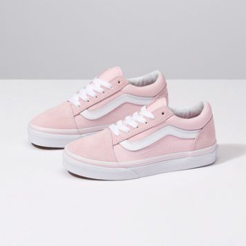 Pink Shoes | Shop Pink Shoes at Vans Girls Shoes Teenage, Cute Vans, Boots 2020, Tenis Vans, Vans Vault, Vans Kids, Shoes For Kids, Girly Shoes, Girls Shoes Kids