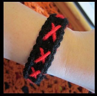 X-bracelet1_small2 Gothic Crochet Patterns, Goth Crochet Patterns, Emo Crochet, Witch Boutique, Emo Bracelets, Goth Crochet, Diy Crochet Jewelry, Gothic Crochet, Crochet Belt