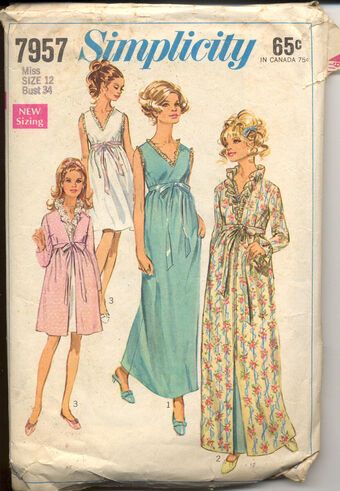 Sleeveless Nightgown, Nightgown Pattern, Vintage Dress Patterns, Vintage Nightgown, Simplicity Sewing, Simplicity Sewing Patterns, Sewing Pattern Sizes, Simplicity Patterns, Gathered Skirt