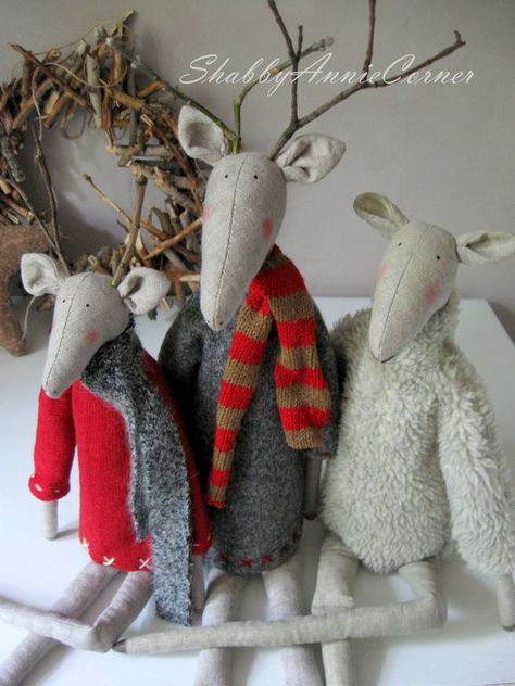 Primitive Christmas Tilda Deer Scandinavian Christmas deer Nordic Christmas Handmade deer Stuffed to Nordic Christmas Scandinavian Style, Tilda Christmas, Christmas Scandinavian Style, Christmas Decorations Handmade, Norwegian Christmas, Scandinavian Christmas Decorations, Recycled Sweaters, Country Christmas Decorations, Pink Christmas Decorations