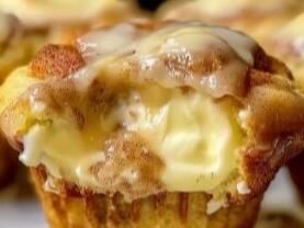 Gooey Cinnamon Cream Cheese Muffins: A Decadent Breakfast Treat - NewsBreak Cinnamon Cream Cheese Muffins, Sweet Banana Bread Recipe, Homemade Caramel Candy, Caramel Candies Recipe, Decadent Breakfast, Stuffing Balls Recipe, Cream Cheese Breakfast, Sweet Banana Bread, Jalapeno Popper Grilled Cheese