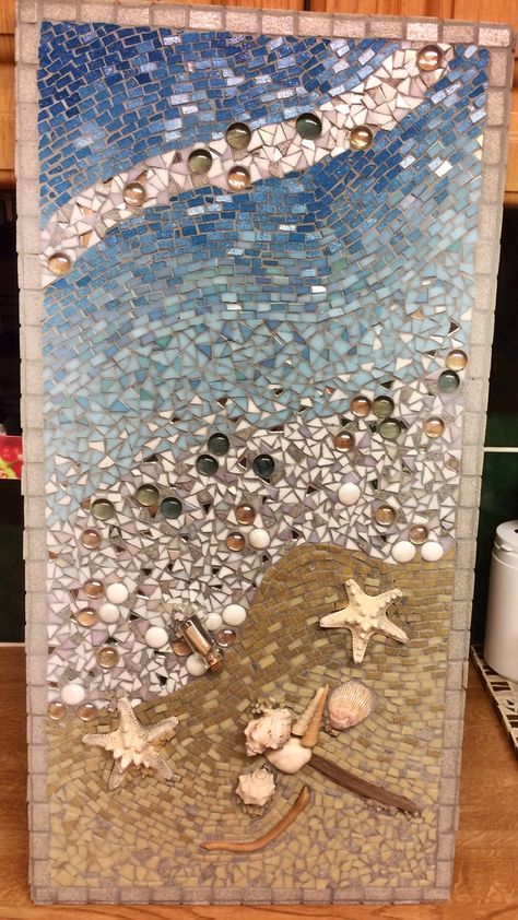 Sea Glass Mosaics, Beach Mosaic Ideas, Mosaic Projects Free Pattern, Mosaic Sea Life, Mosaic Garden Ideas, Nautical Mosaic, Beach Mosaic, Outside Wall Art, Abstract Mosaic Art