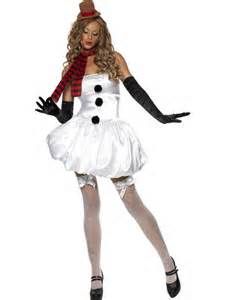 Mother Daughter Halloween Costumes, Xmas Fancy Dress, Halloween Fiesta, Snowman Costume, Winter Costume, Christmas Fancy Dress, Winter Party, Christmas Costumes, Cute Snowman